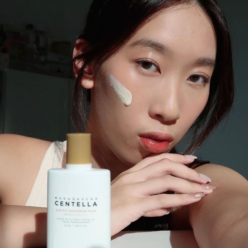 SKIN1004 Madagascar Centella Air-Fit Suncream Plus SPF50+ PA++++